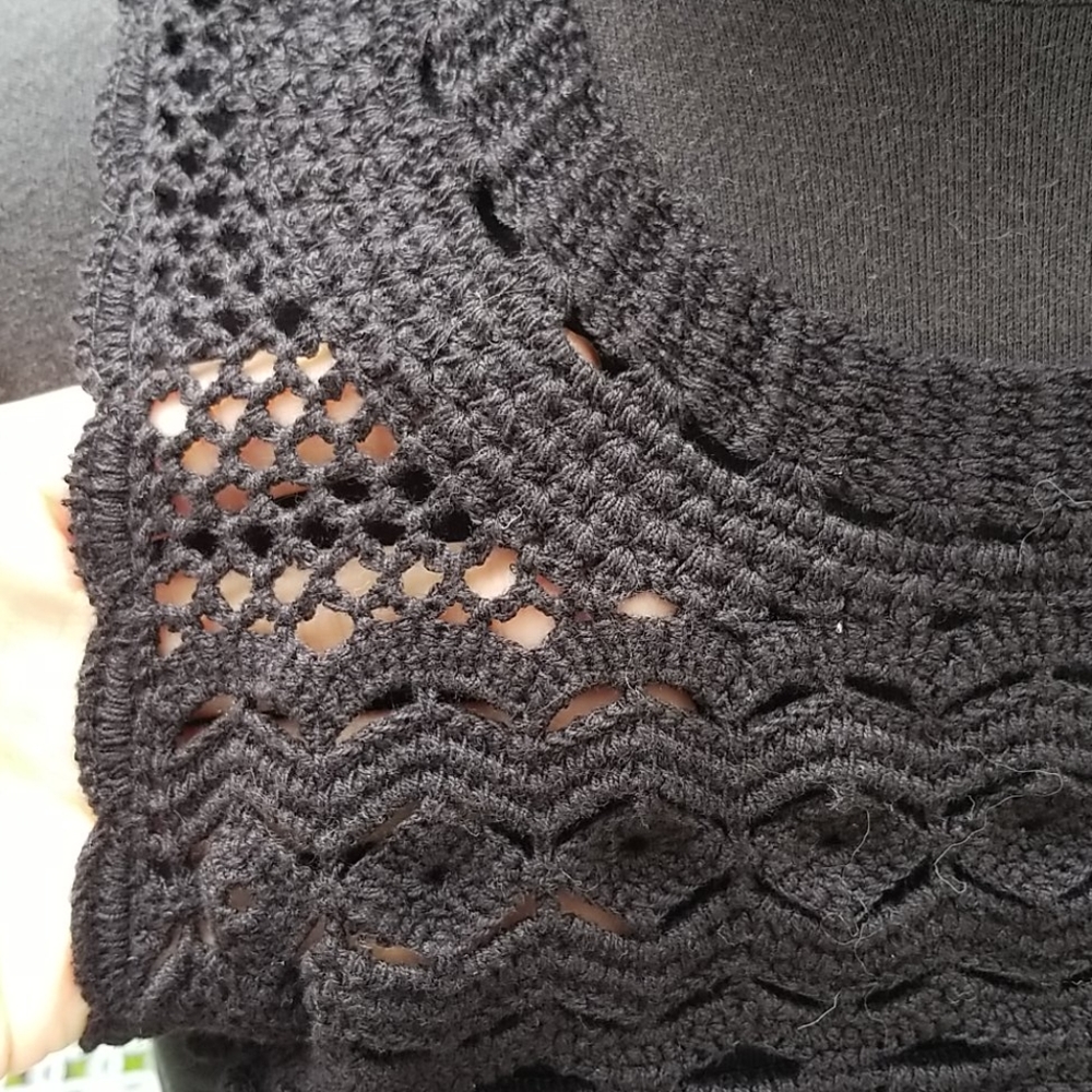 LOFT Tank Top - Picture 2 of 6